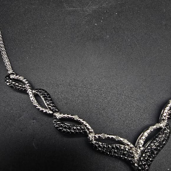 CU Black Silver Tone Diamond Chip Accent Bracelet Necklace Jewelry Set - Picture 4 of 11